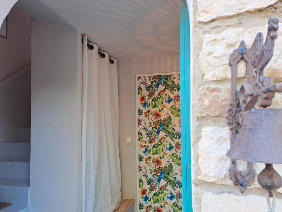 Ferienwohnung Mas Campagne Etoilee Caderousse Exterior foto